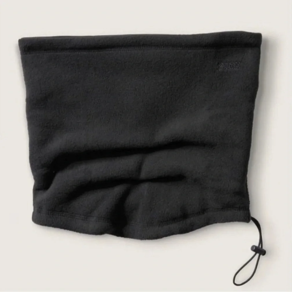 PINK Victoria’s Secret Fleece Neck Gaiter